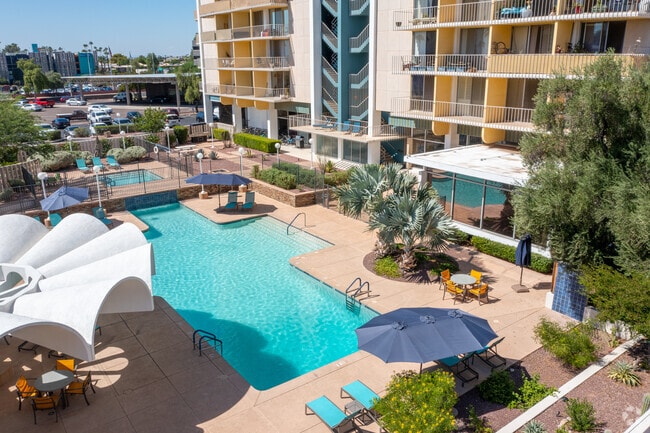 Photo - Executive Towers Condominiums