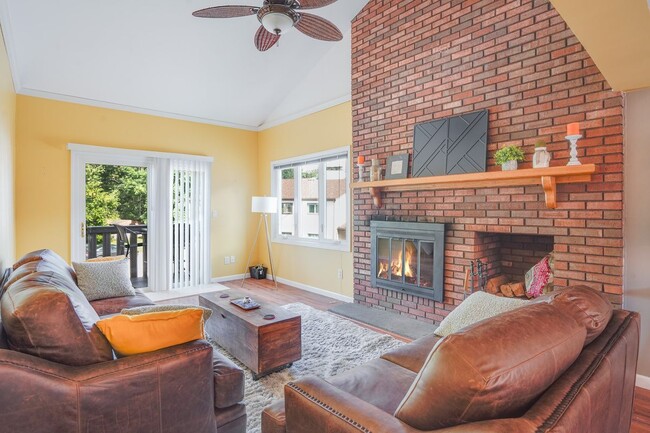 Photo - 125 Stringham Rd Unit 28