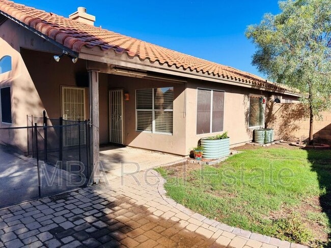 Photo - 4463 E South Fork Dr