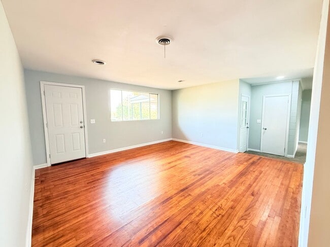 Photo - 2612 Lumpkin Rd