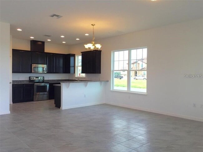 9350 Woodcrane Dr