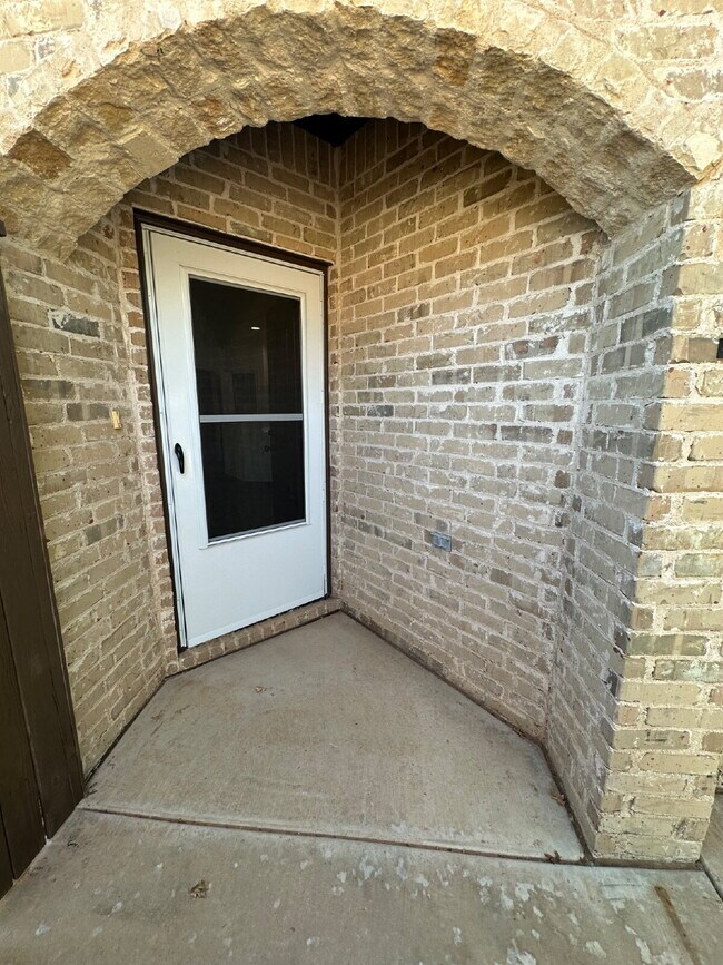 Photo - Beautifully Maintained Duplex - Lease Only Unit A