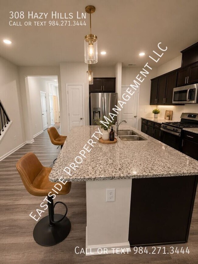 Photo - 308 Hazy Hls Ln