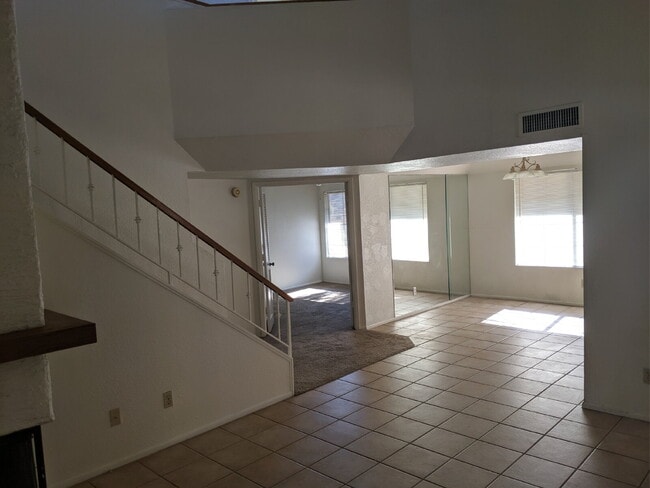 Photo - 3 Bedroom 2 Bathroom near ASU! I Unit I-124