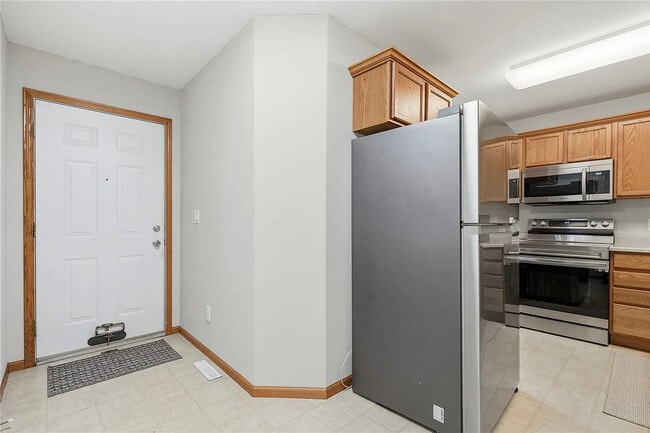 660 Magnolia Ln Unidad 2