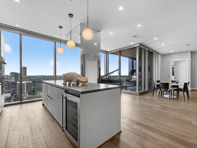 Photo - 1711 Allen Pkwy Unidad 2102