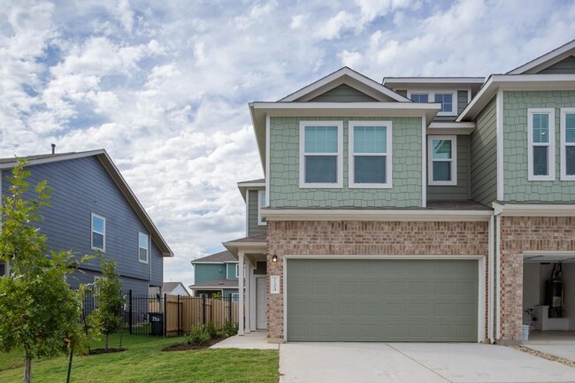 Photo - 7104 Spotted Leaf Wy Townhome