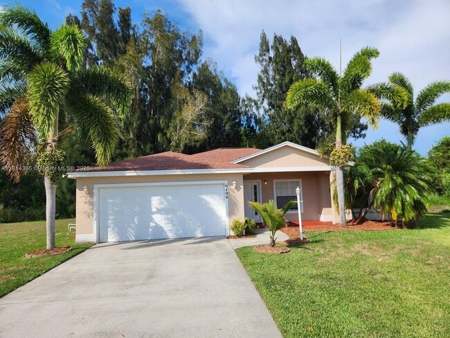 Photo - 6404 Las Palmas Way House