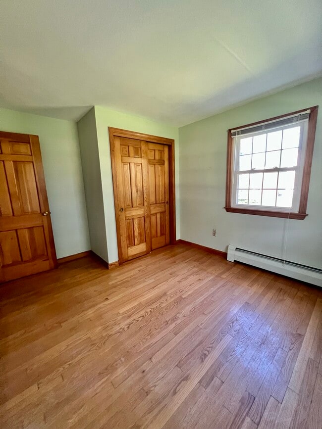 20 Newton Ln