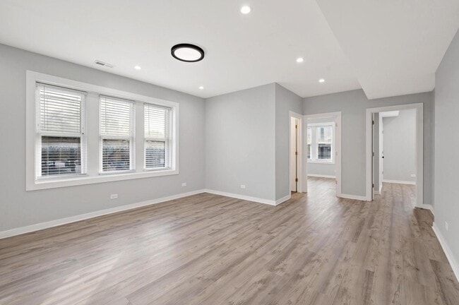 Photo - 3752 W Division St Unidad 2W