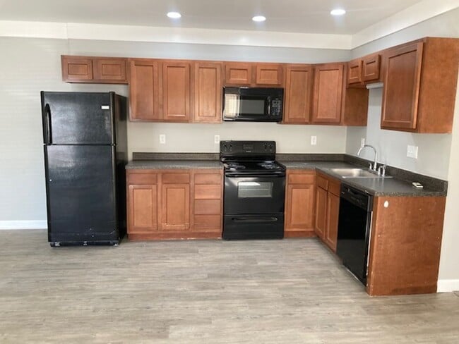 Photo - 208 N 11th St Unit 210