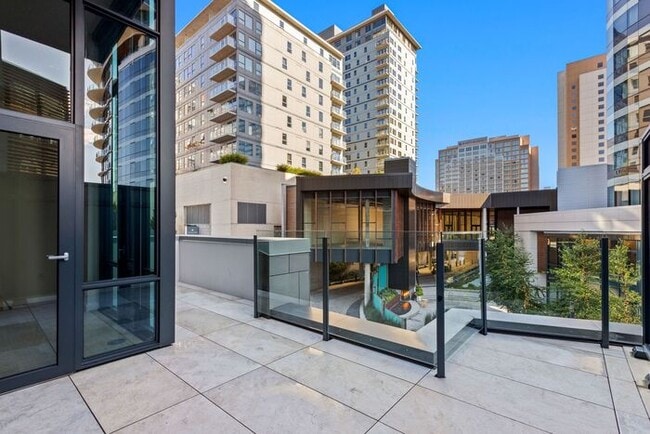 Photo - Luxury Executive Condo w/AC in the Heart o...