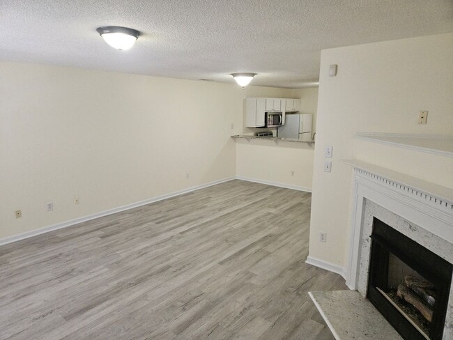2225 Violet Bluff Ct