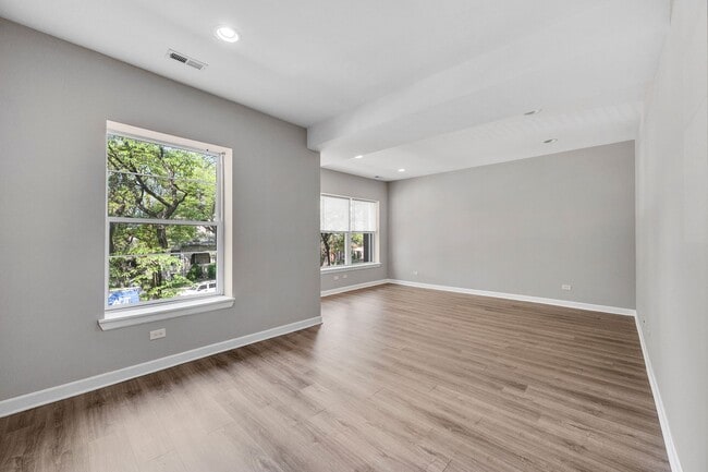 Photo - 4143 S Michigan Ave Unit 4143 S. Michigan Ave #1