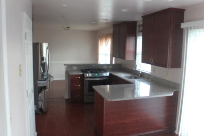 Building Photo - 111 Teaberry Ct Unit CONDIMINIUM Rental