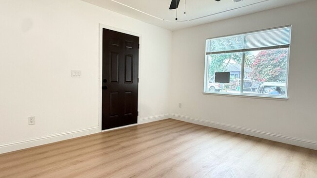 Photo - 214 N 17th St