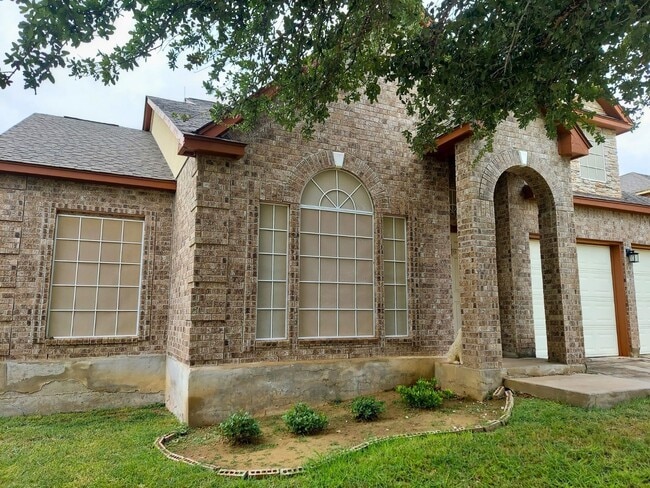 Photo - 2802 Don Sergio Dr