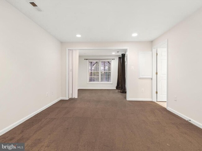 Building Photo - 2807 Cornet Ct