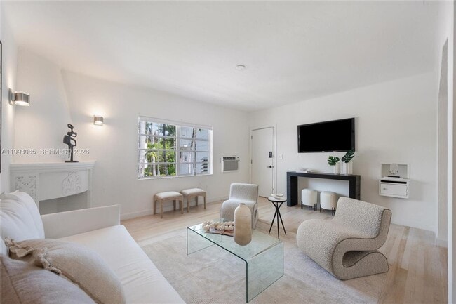 Photo - 750 Española Wy Unidad 8