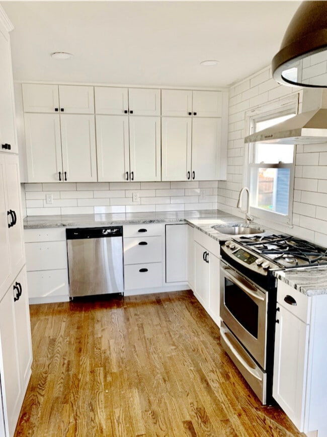 Building Photo - 98 North Rd Rental