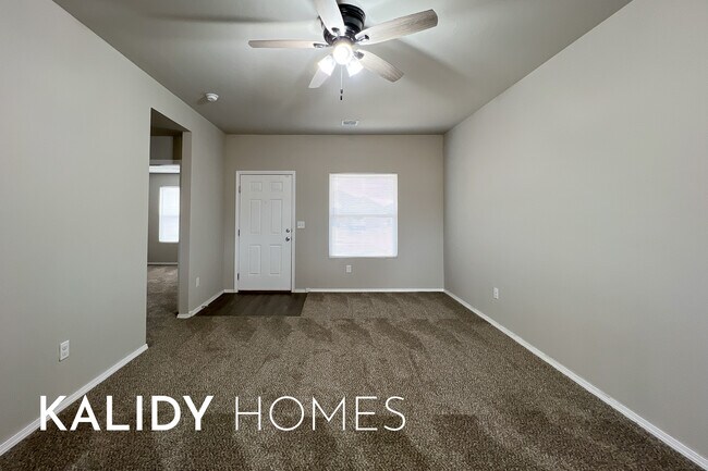 Photo - 4301 Driftwood Dr