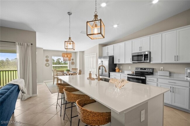 Building Photo - 15195 Bluffton Ln Unit 925