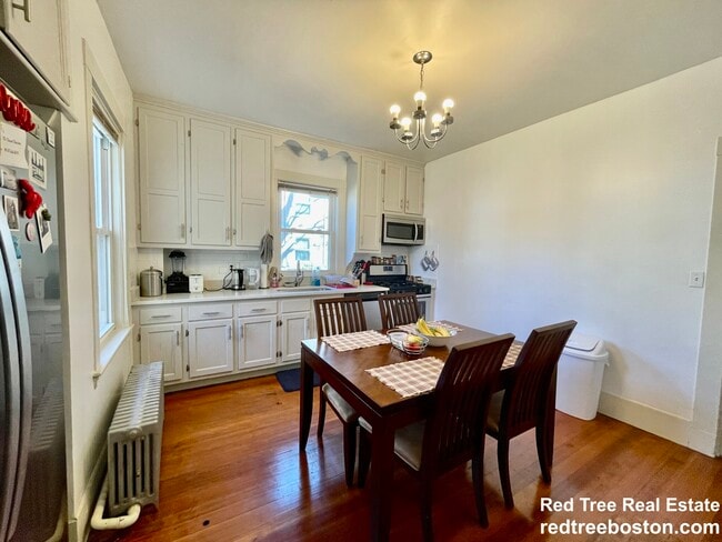 150 Babcock St Unit 1