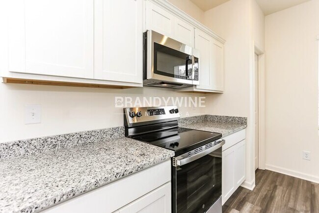 Photo - 93 Rowlett Pl