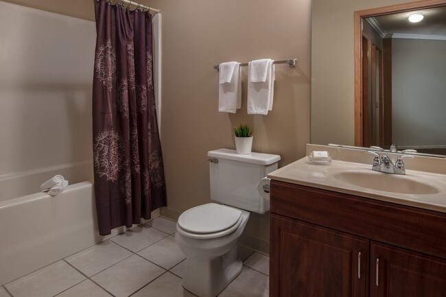 Photo - 613 Maggie Frances