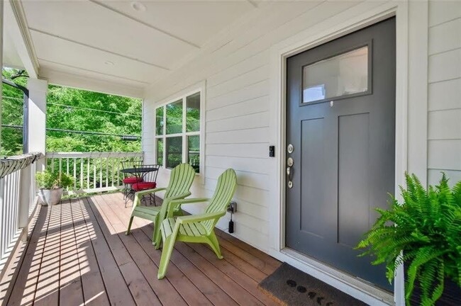 Photo - 1237 Milton Terrace SE