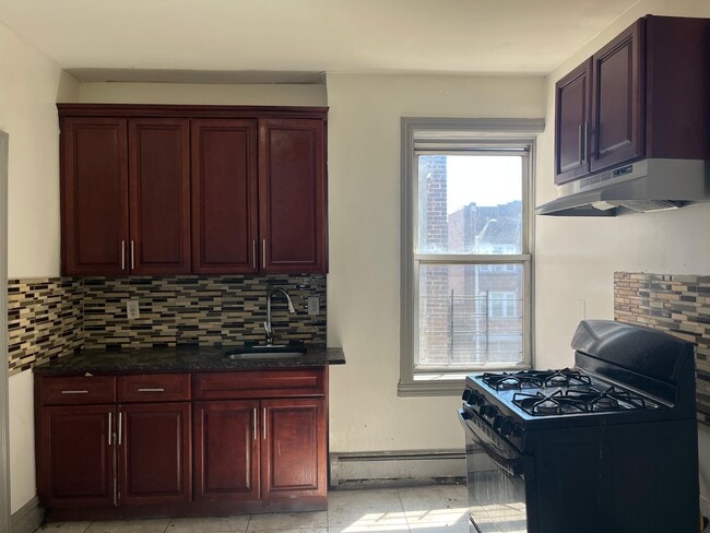 Photo - 113 Martin Luther King Jr Dr Unidad 2B