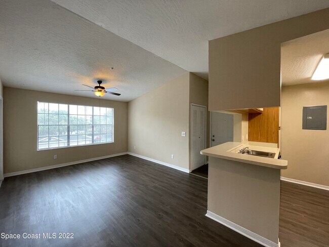 Photo - 7667 N Wickham Rd Unit 419