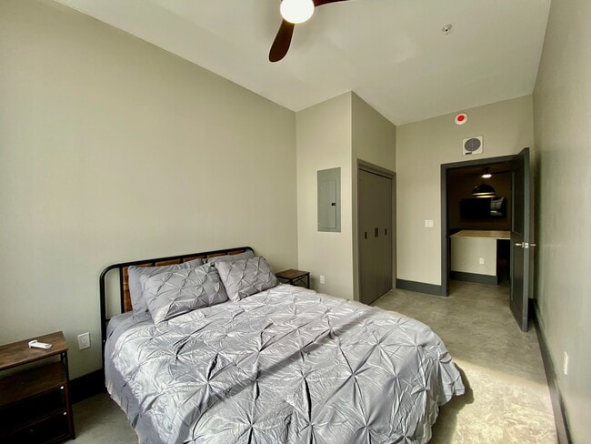 Photo - Sears Lofts
