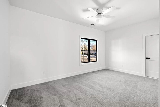 Photo - 100 Lepak Ln