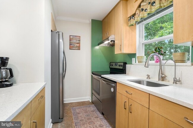 Photo - 12911 Walnut View Ct