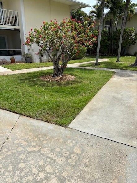 Photo - 805 Hummingbird Way