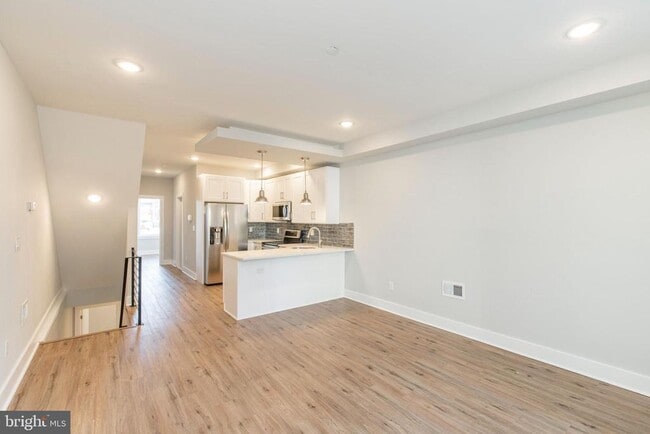 Photo - 1906 E York St Unit 1