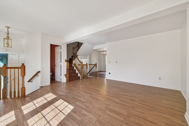 Photo - 9274 Caladium Dr