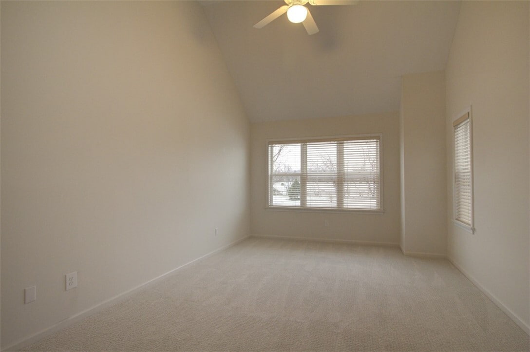 Photo - 245 Roseland Ln