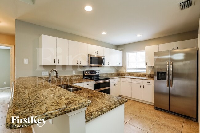 Photo - 2836 SW 35th Ln