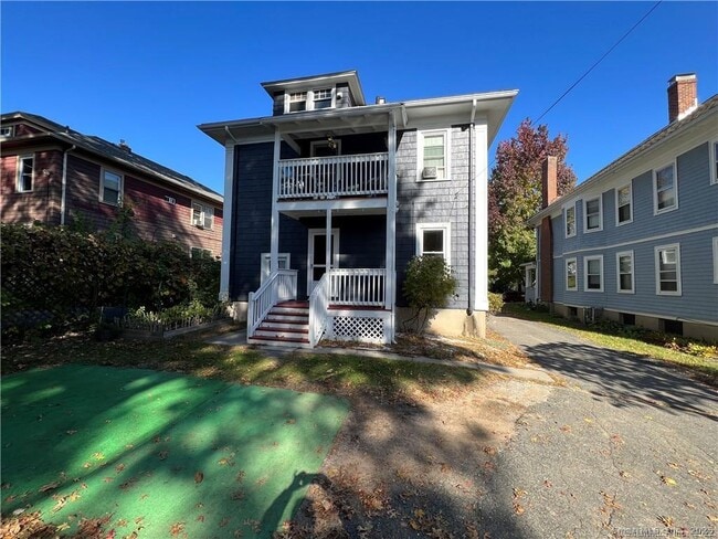 Photo - 953 West Blvd