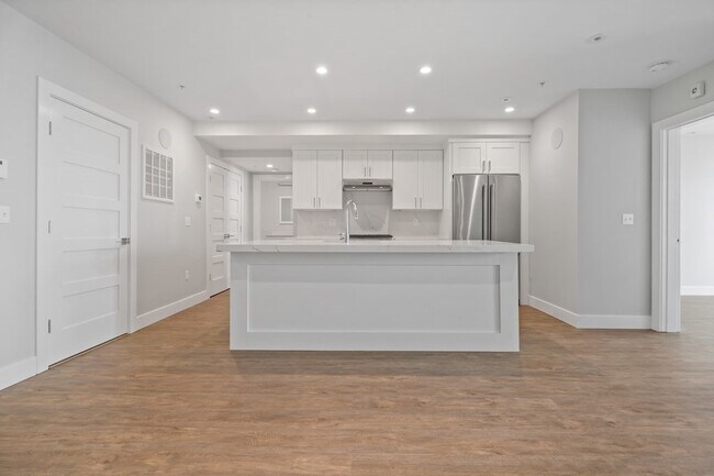 Photo - 135 Hancock St Unit 19