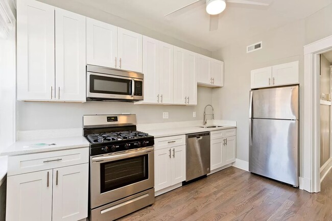 Photo - 3703 N Racine Ave Apartments Unit 3