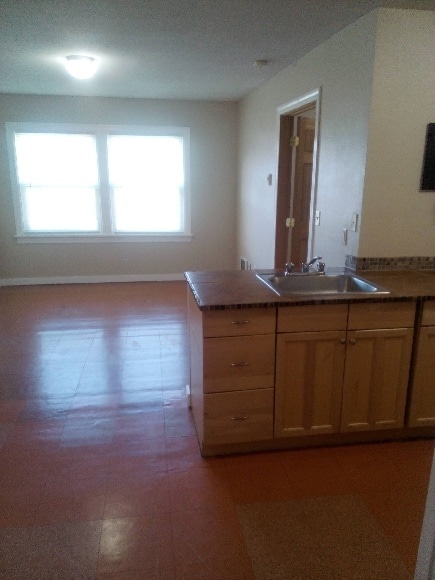 Photo - 316 W 1st St