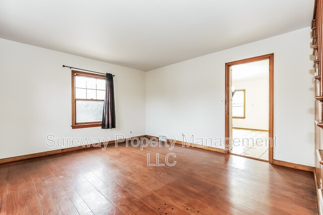 Photo - 310 Union Ave