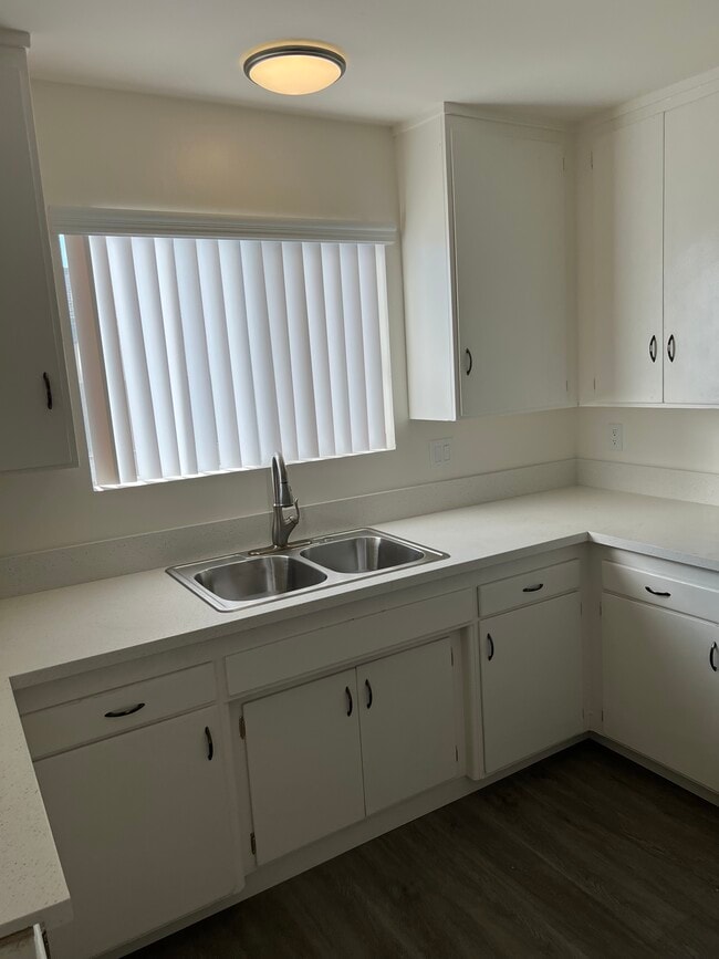 Photo - 1057 Western Ave Unit Apt.5