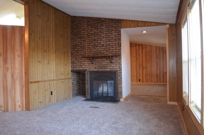 Photo - 17609 Truetown Rd