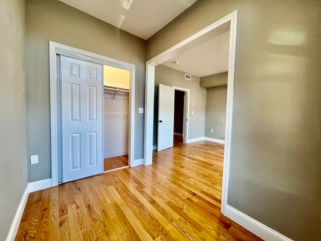 1914 Beacon St Unit 2