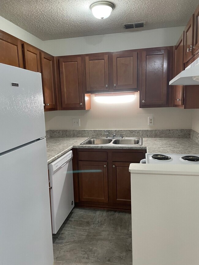 Mission Forest Apartments