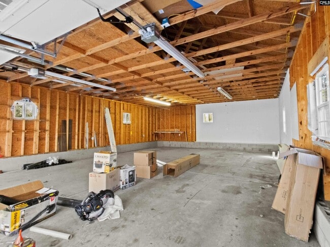 Photo - 42 Halton Ct